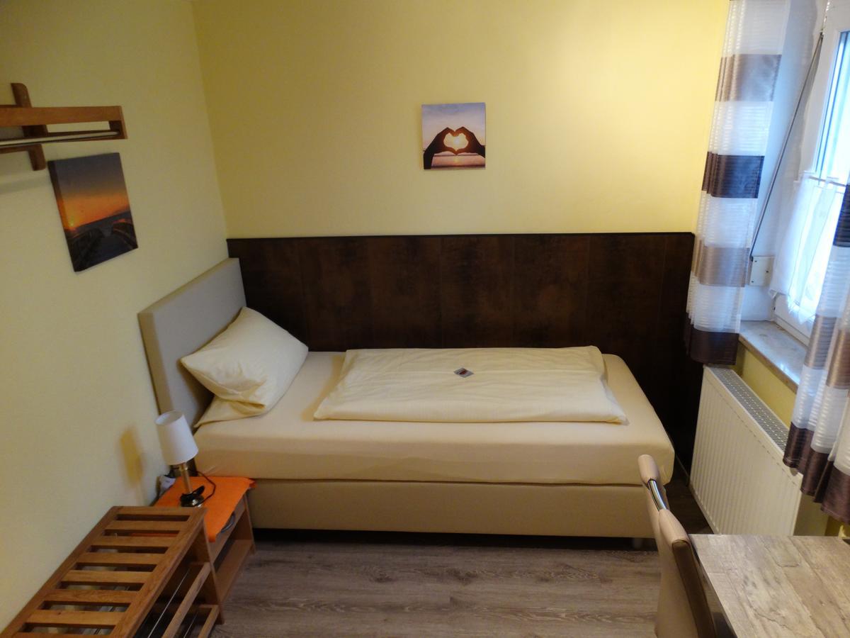 Pension Wolkenstein Langenbruck Extérieur photo