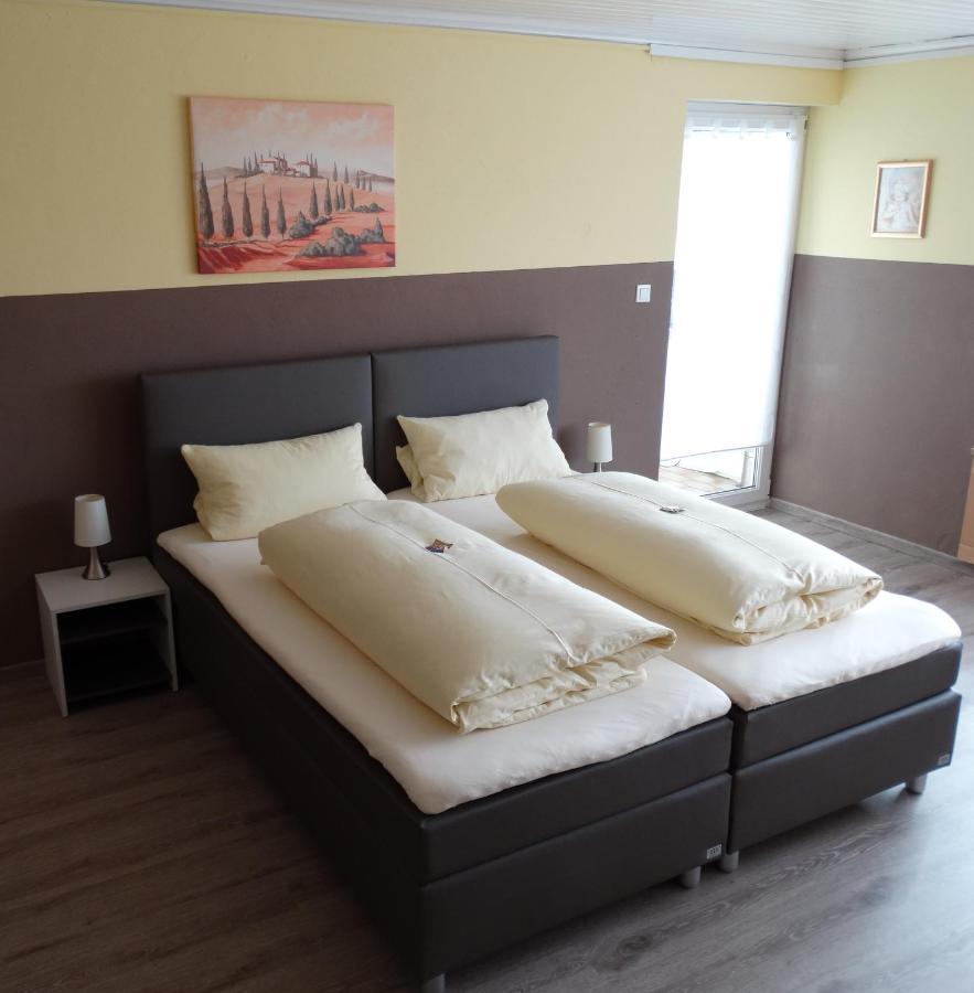 Pension Wolkenstein Langenbruck Extérieur photo